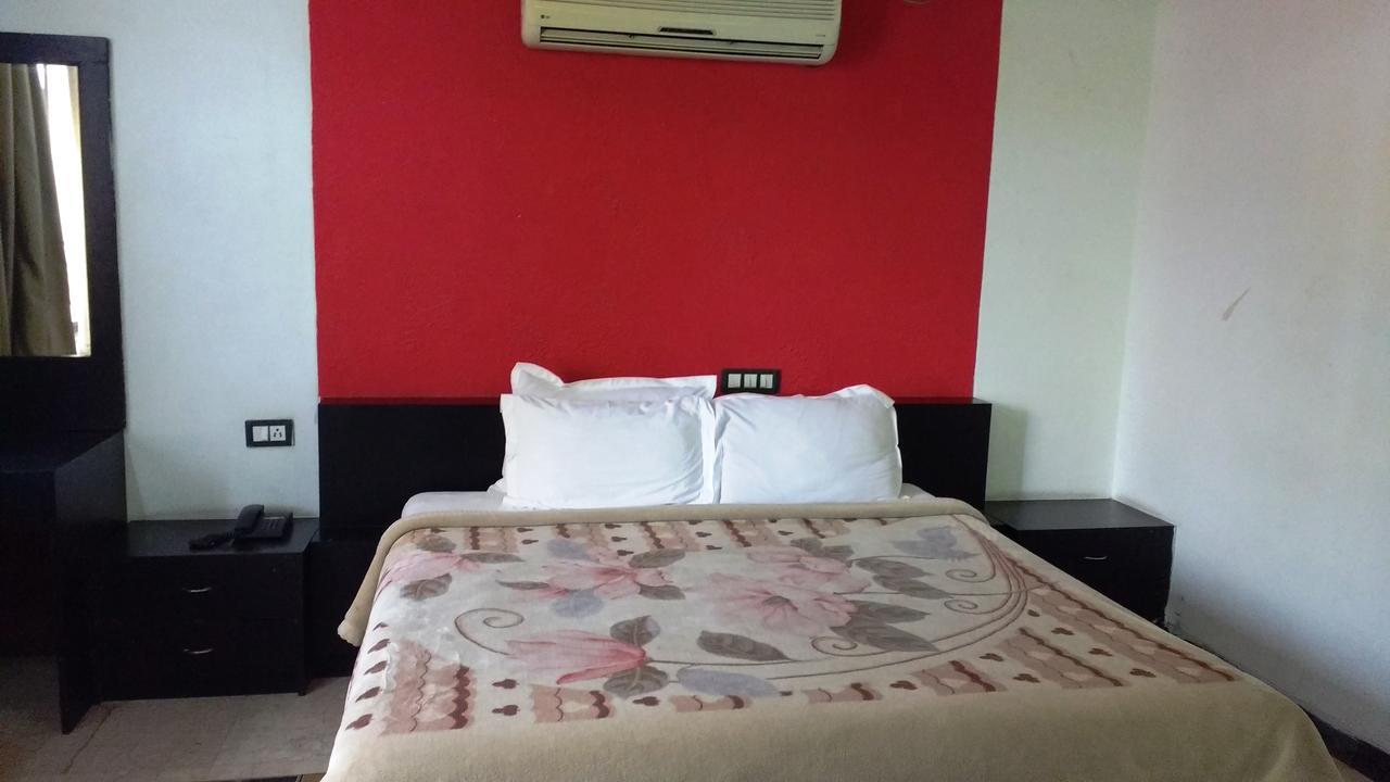 Sanjay Motels I Pvt Ltd Pura Raghunāth Kültér fotó