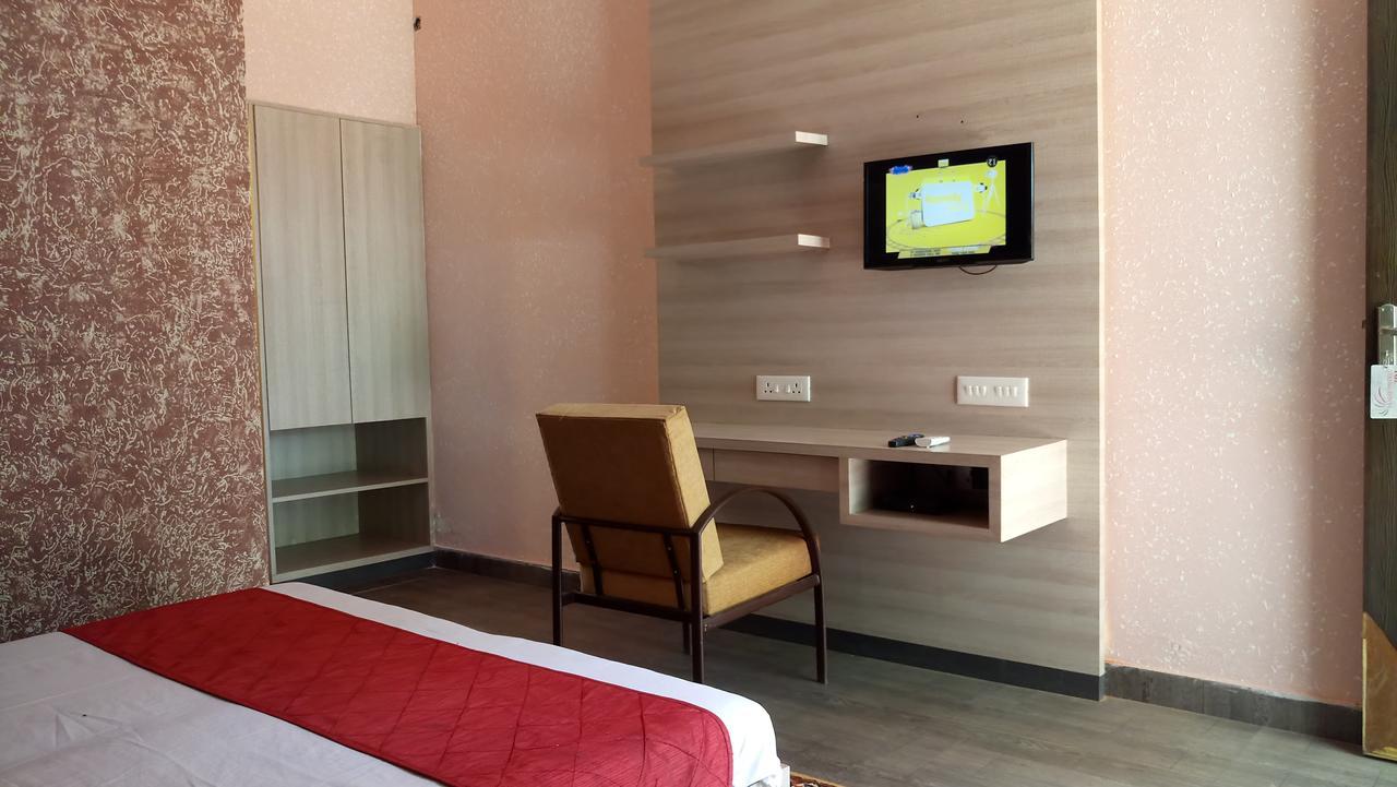 Sanjay Motels I Pvt Ltd Pura Raghunāth Kültér fotó