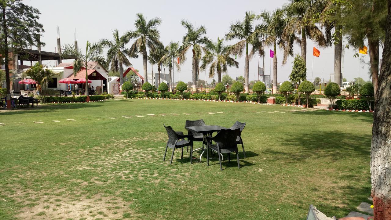 Sanjay Motels I Pvt Ltd Pura Raghunāth Kültér fotó